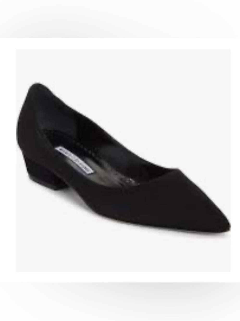 Manolo Blahnik
Lista Pointed
Toe Pump size 40.5